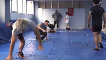 Veteran Güreşçi Öğrencileriyle Şampiyonaya Hazırlanıyor - Zonguldak