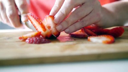 TARTA DE FRUTILLAS   (queda perfecta!!!)
