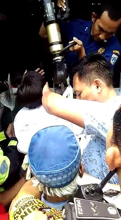 kasihan anak ini