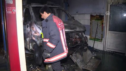 Tamirhanede alev alan minibüs kullanılamaz hale geldi - ANKARA