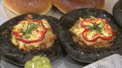 "밀가루 비켜"...몸에 좋은 쌀빵 인기몰이 / YTN