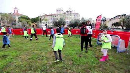 Quand les pichouns se mesurent aux joueurs de l'OGC Nice