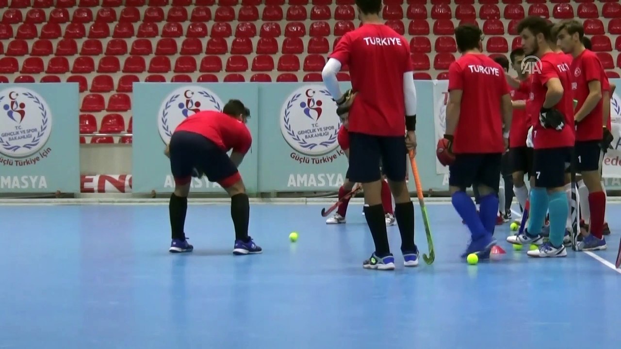 21 Yaş Altı Salon Hokeyi Milli Takımı Amasya'da