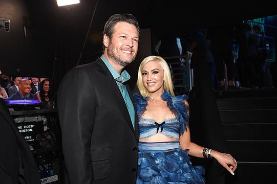 Gwen Stefani and Blake Shelton Star in Christmas Music Video