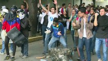 Students and police clash in Venezuelan university protest