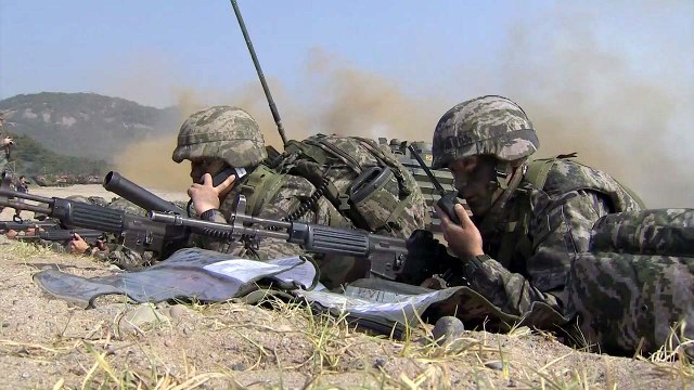 美 독수리 훈련 재조정 ...북미 판문점 접촉 있었나? / YTN