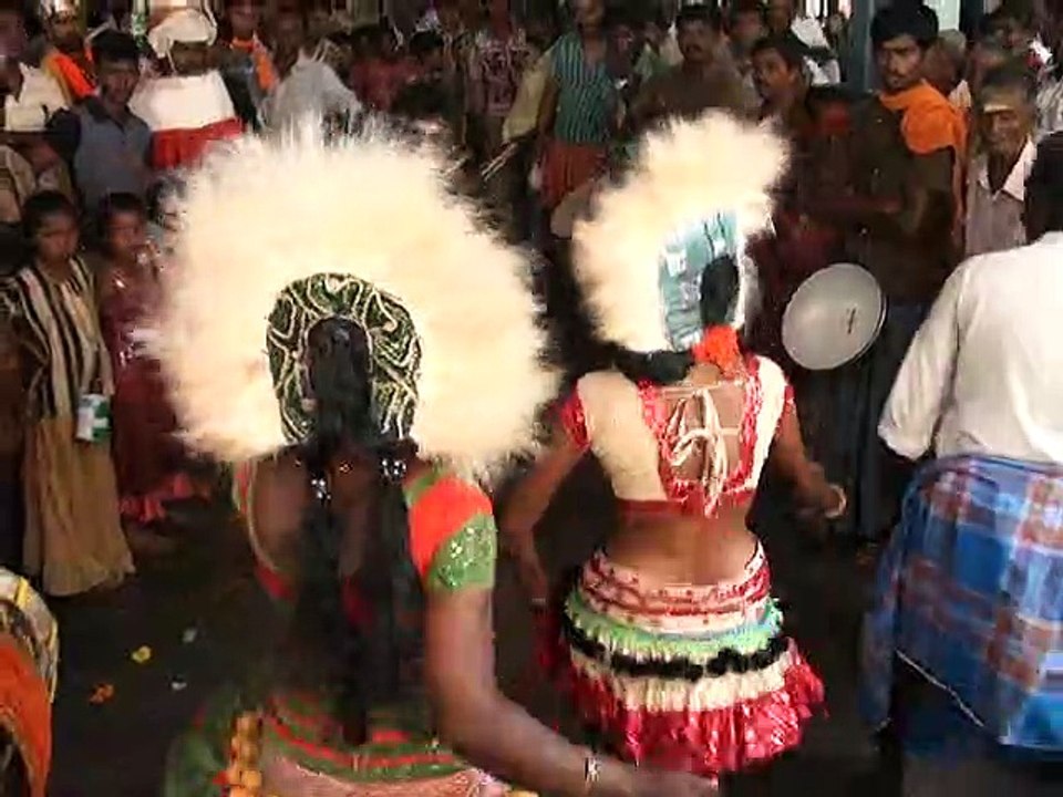 disco kulasai dasara function M2U00083