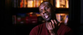 L'émotion d'Omar Sy hier soir en se confiant sur son amitié avec Mouss Diouf et sa mort - Regardez