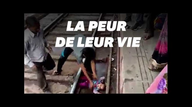 Un bébé passe sous un train en Inde et s'en sort sain et sauf