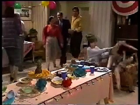 Neighbours Episode 1820 - Madge departs