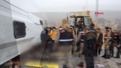Malatya Darende'de Midibüs Devrildi 7 Ölü, 15 Yaralı