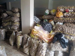 Bursa'da stokçu baskınından 35 ton patates çıktı