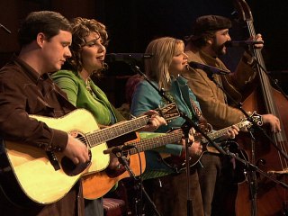 Bill & Gloria Gaither - Peace Like A River