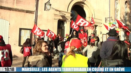 Les agents territoriaux en colère devant la mairie de Marseille