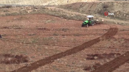 Gercüş'te İlkel Yöntemlerle Tarım Devam Ediyor