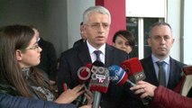 Ora News - Ministri Lleshaj: Policia është goditur edhe nga përfaqësues të caktuar politik