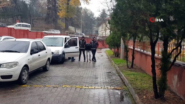 Polis uyuşturucu satıcılarına göz açtırmıyor