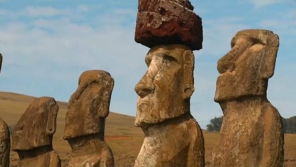 Povo Rapa Nui à procura dos Moais
