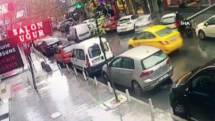 Kağıthane’de silahlı kuyumcu soygunu kamerada