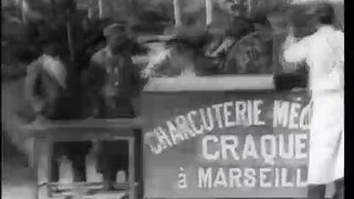Auguste et Louis Lumière : Charcuterie mécanique (1986)