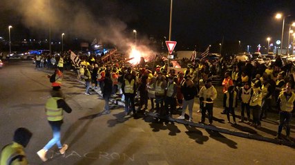 Les gilets jaunes sur le rond point du Géant