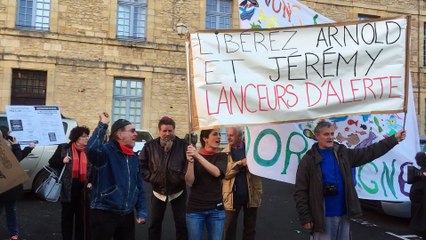 Rassemblement des opposants au contournement routier de Beynac, le 22 novembre 2018, à Sarlat