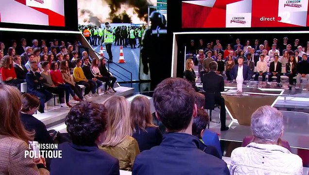 Il faut un accompagnement digne de ce nom sur la taxe carbone, lance Nicolas Hulot