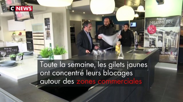 Gilets jaunes : les commerçants commencent à s'inquiéter