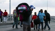 Footage shows Honduran migrants walking towards US-Mexico border