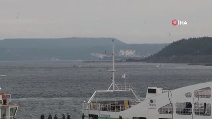 Dünyanın En Büyük Gemisi Çanakkale Boğazı'ndan Geçti