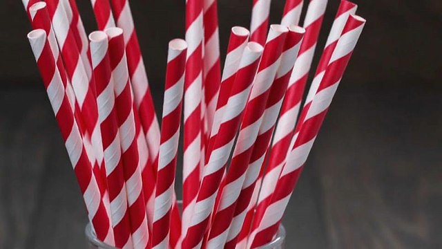 Пластиковым трубочкам - бой!