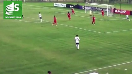 Berke Özer’in İngiltere maçındaki güzel kurtarışları