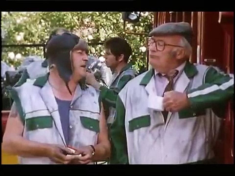 Common As Muck - S01E05