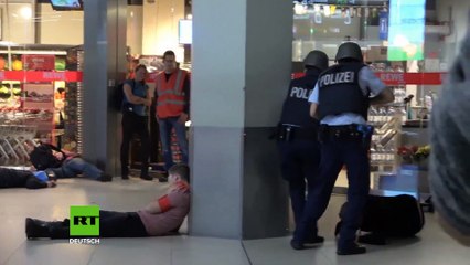 Almanlar'dan filmleri aratmayan terör tatbikatı