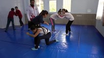 Şampiyon öğretmenin sporcu öğrencileri - BALIKESİR