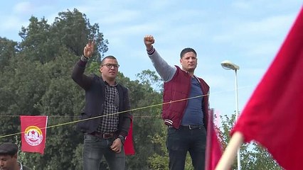 Tunesische Staatsbedienstete haben die Nase voll