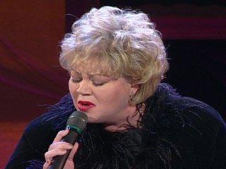 Bill & Gloria Gaither - Who Am I