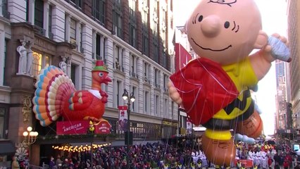 美, 다채로운 추수감사절 행사..."트럼프는 정치에 이용" / YTN