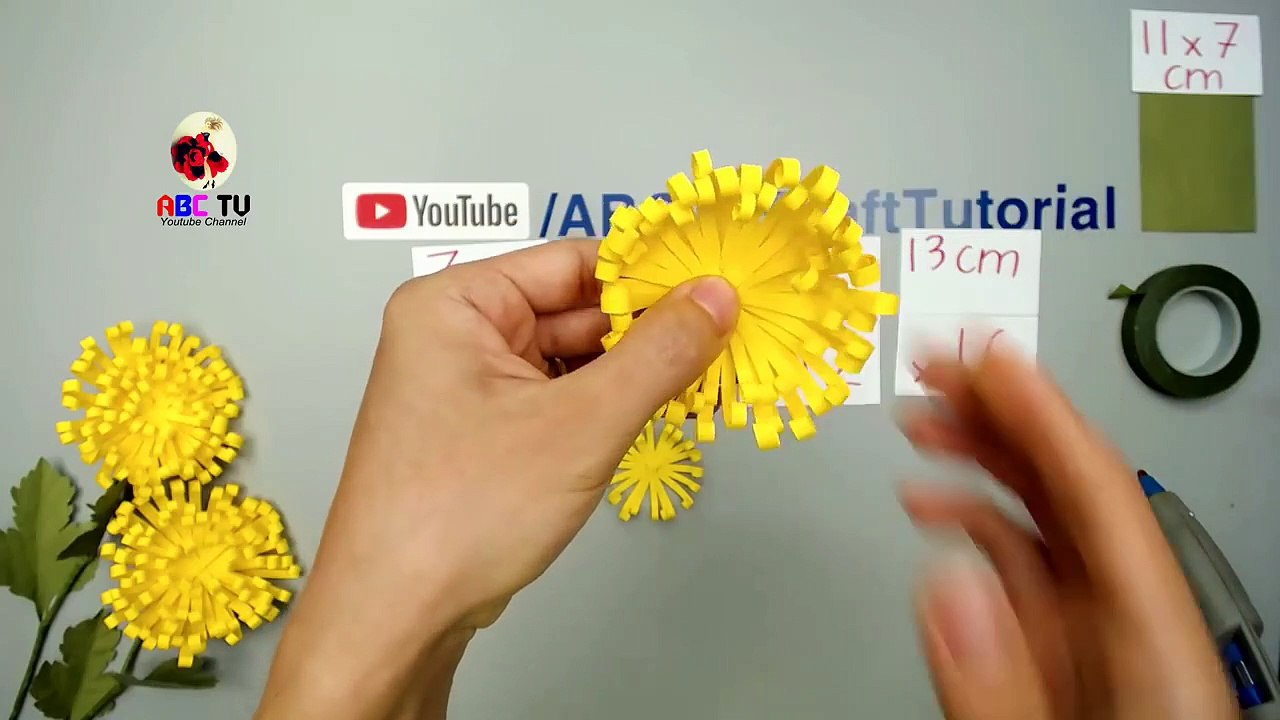 ABC TV   How To Make Chrysanthemum Paper Flower From Color Print Paper - Craft Tutorial
