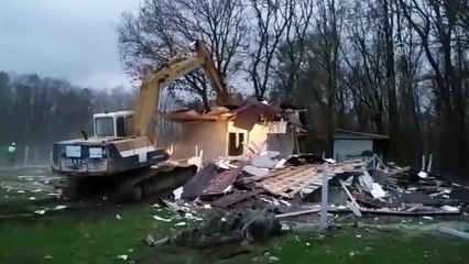 Silivri'de İmar affını suistimal eden kaçak yapılar yıkıldı - İSTANBUL