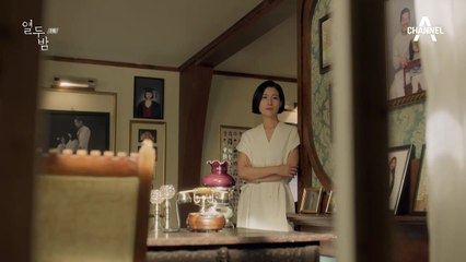 이리의 사진을 찍어주는 소피아, 소피아에게 힘을 주는 이리