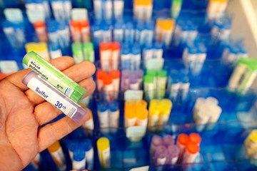 L'homéopathie est une pratique non éprouvée par l'ordre des médecins