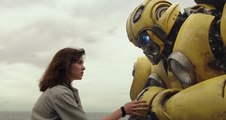 Bumblebee - Nuevo vídeo en el que el héroe empieza a entender a los humanos