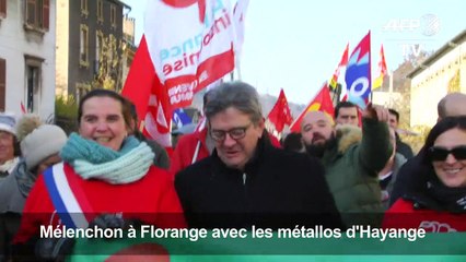 Gilets jaunes: Mélenchon appelle Macron à changer de trajectoire