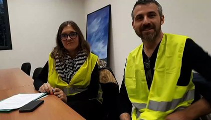 Cindy et David, Gilets jaunes de Privas, veulent rassurer les commerçants : « La cible, c’est pas vous ! »