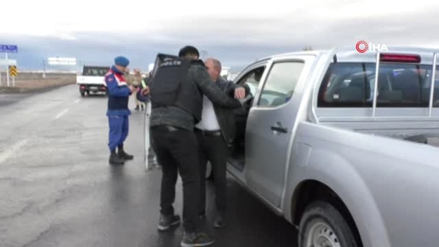 Kars Valisi Öksüz, Asayiş Uygulamasına Katıldı