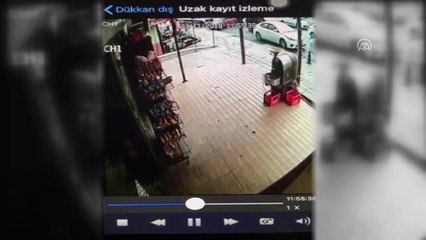 Başkentte Otomobil Pastaneye Girdi