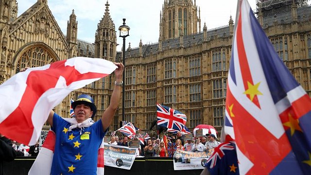 Brexit : négociations cruciales avant le sommet Européen