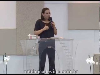 Vá além, a oportunidade esta logo adiante! - Bispa Cléo