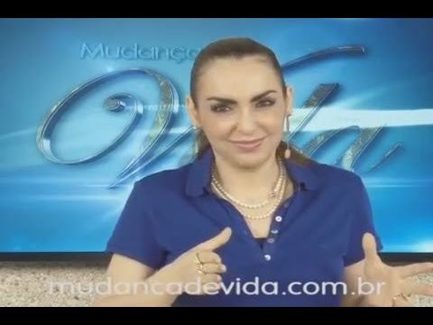 Não entregue o seu poder para ninguém - Bispa Cléo